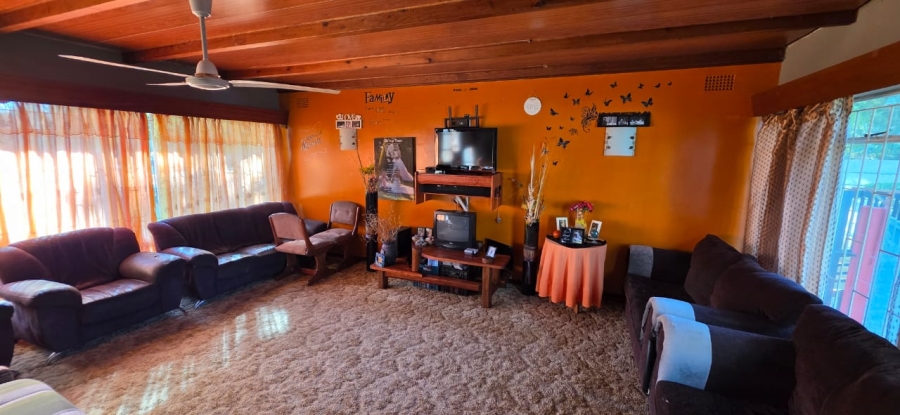 3 Bedroom Property for Sale in Declercqville North West